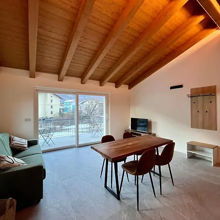 La Terrasse De Dyno Nus